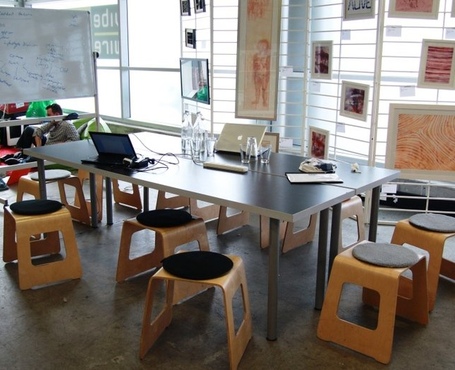 Vibewire Hub