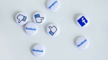 Facebook разрабатывает кнопку, связанную с коронавирусом?